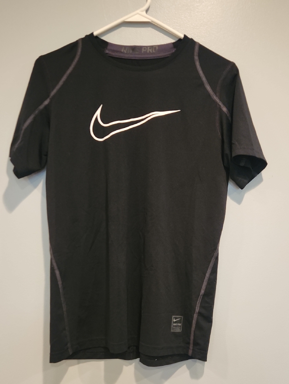 Nike Black Athletic Short Sleeve Dri-fit Tee with White Swoosh Kids Size XL